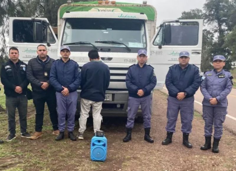 Un camionero fingió un robo en Coronel Du Graty para quedarse con 100 mil pesos