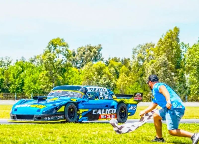 Lucas Carabajal supo correr bajo la incertidumbre y ganó en La Plata