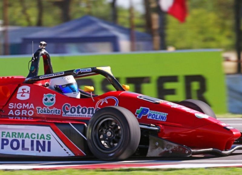 Stefano Polini sufrió la falta de ritmo y terminó octavo el domingo de la Fórmula 3 Metropolitana