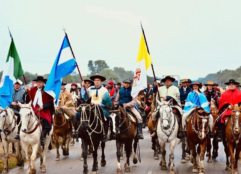 El gobernador Zdero destacó la “Cabalgata de la Fe” como patrimonio cultural chaqueño