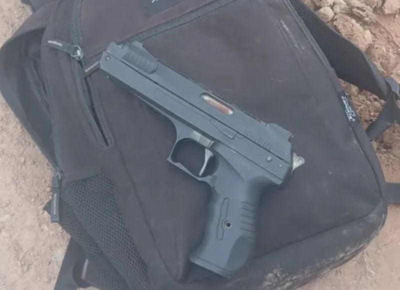 Demoraron a un menor que intentaba vender una réplica de arma en Resistencia