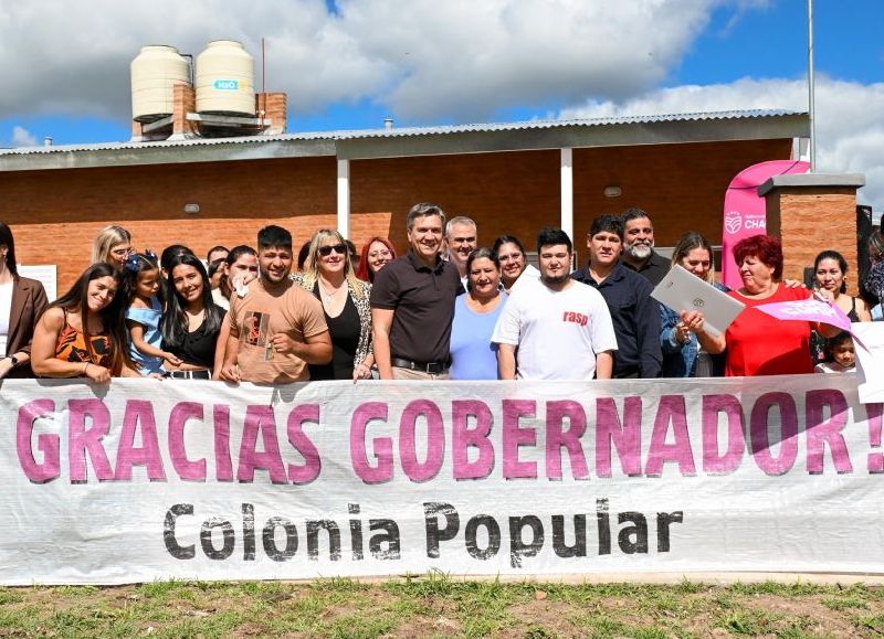 El Gobierno provincial entregó nuevas viviendas en Colonia Popular